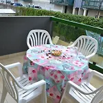 Beachfront Cozy Flat 1-bedroom With Balcony *
