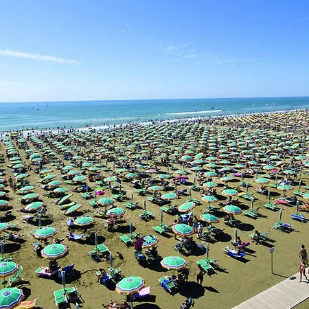 Beachfront Cozy Flat 1-bedroom With Balcony Apartment Bibione